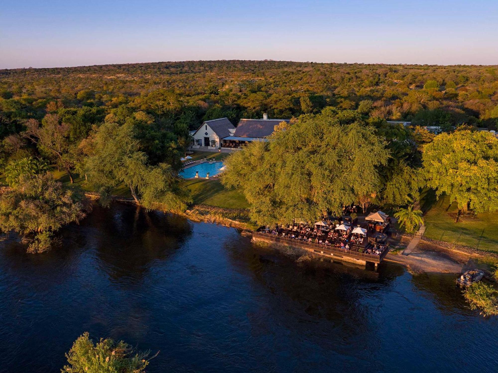 Royal Livingstone Hotel By Anantara Екстер'єр фото